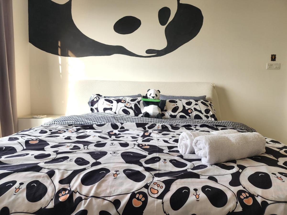 Netflix Panda House 3B2R Rimbayu Kota Kemuning With Atari Games Apartment Teluk Panglima Garang Exterior foto