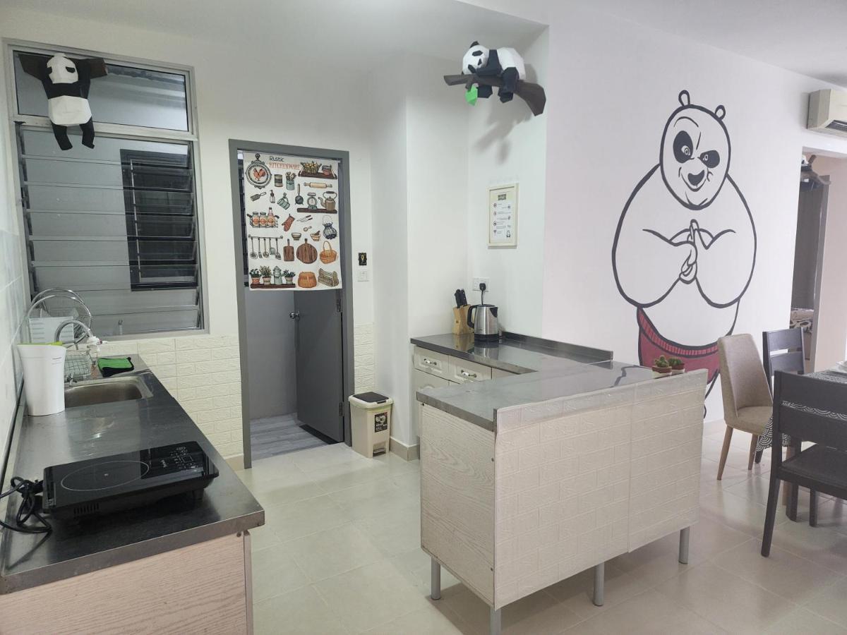Netflix Panda House 3B2R Rimbayu Kota Kemuning With Atari Games Apartment Teluk Panglima Garang Exterior foto
